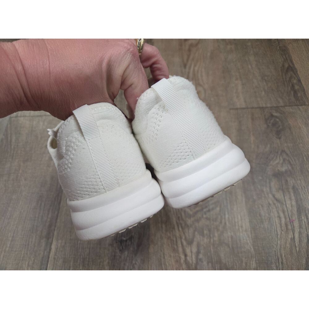 Fabletics Womens Knit 9 Easton White The Everyday Shoes Sneakers - Picture 4 of 9